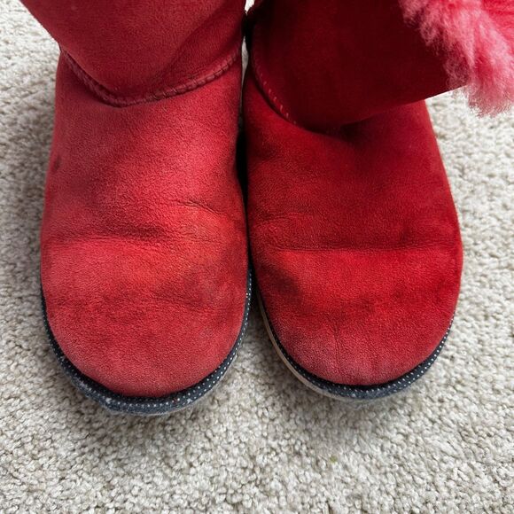 UGG Disney Minnie Mouse Sweetie Bow Red Boots Womens Size 7 - Picture 2 of 6
